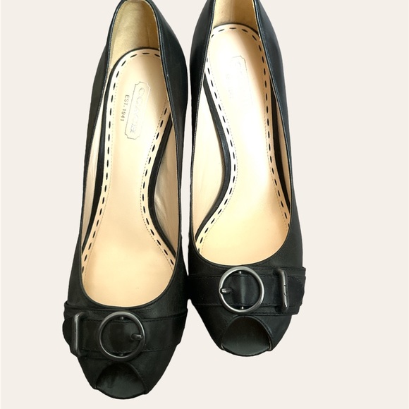 Coach Shoes - Coach Womens Tatiana Pump Cone Heels Shoes Black Leather Slip On Buckle 7B
